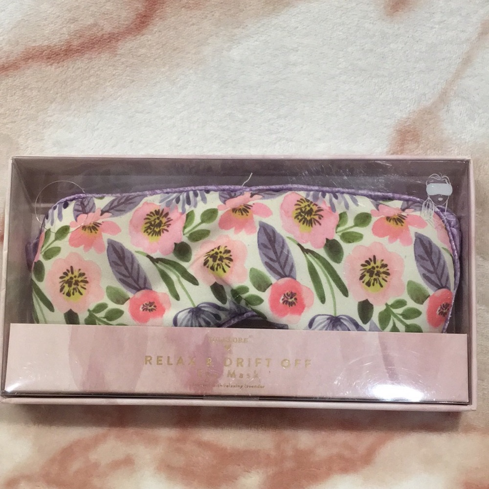 Relax & Drift Off Floral Fabric Eye Mask, Lavender Infused for Relaxation NWT